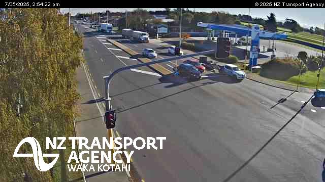 Click for full screen live camera. SH1 Pound Rd South