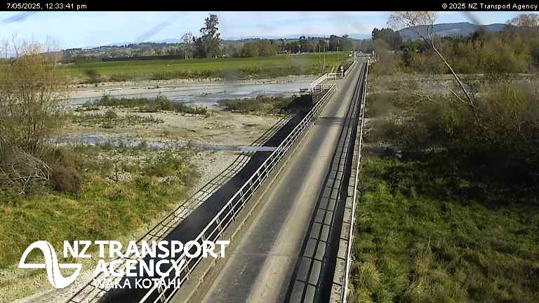 Click for full screen live camera. SH79 Orari Bridge