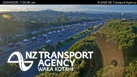 SH1 Sunset Rd Overbridge (Southbound)